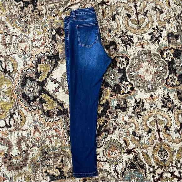 Stretch, skinny, high waisted Kancan. No distressing. - Picture 3 of 4